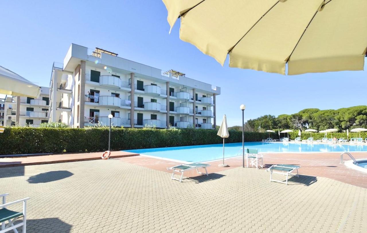 Isa-Apartments 4 Beds In Residence With Swimming-Pool In San Vincenzo, Just 600 Meters From The Sea エクステリア 写真